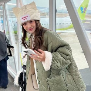 SSENSE 百镑狂买💸Loverboy毛线帽£41 北面银雾灰夹克£95