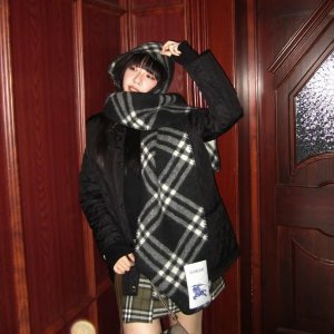 4折起+叠8折！新款涂鸦围巾£255