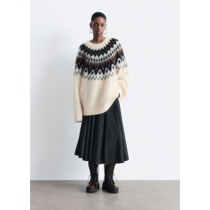 宽松羊毛混纺毛衣