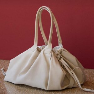 £24.9收  四色可选