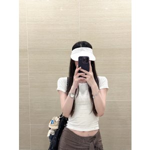 lululemon超百搭白色Fast Paced 宽边跑步遮阳帽