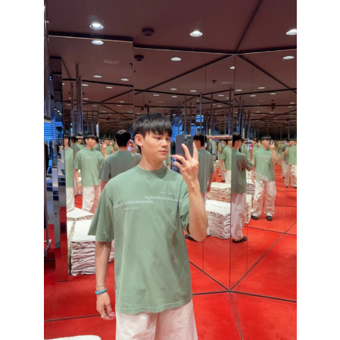 Alexander Wang属于夏天的颜色镜面标志短袖T恤