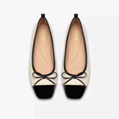 Clarks Ubree15 女士多彩浅口鞋