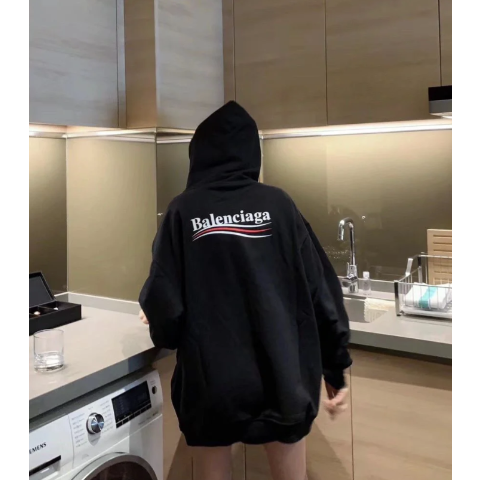 可乐标卫衣