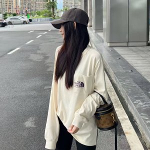 The North FaceShadow 女款长袖T恤