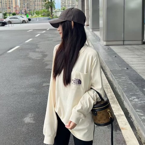 The North FaceShadow 女款长袖T恤