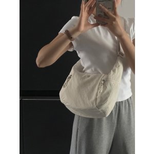 Lululemon Slouchy 单肩包 6L