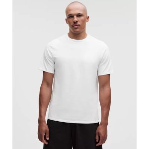 lululemon黑白5折秒杀！码全Lululemon 有机棉经典款T恤