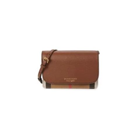 Burberry信封包