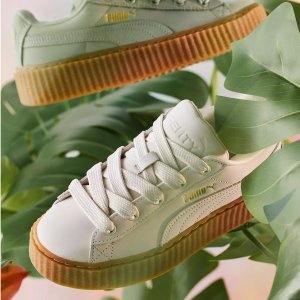 Urban Outfitters 低至2.5折 Champion渔夫帽$19