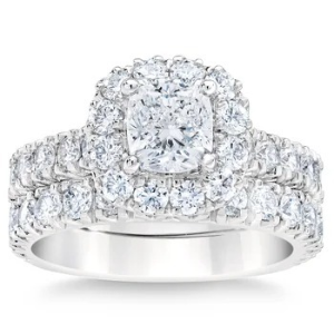 黑五预告：Cushion Cut & Round Brilliant 3克拉白金婚戒组合