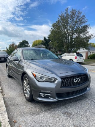 2017 Infinity Q50...