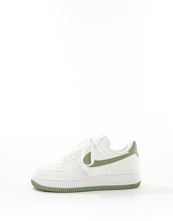 Nike Air Force 1 运动鞋