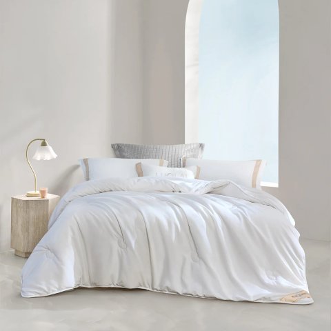 Little Golden Bean A-Grade Soy Fiber Antibacterial Quilt