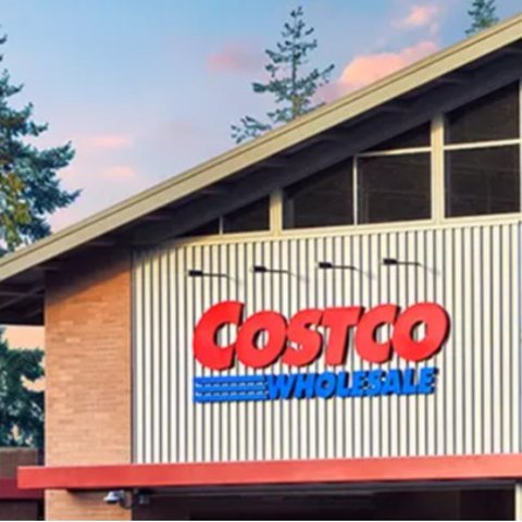 Includes a $20 or $40Groupon One-Year Costco Membership