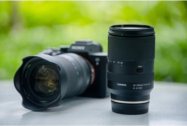 Tamron A071 28-200mm f/2.8-5.6 Di III RXD Lens for Sony E