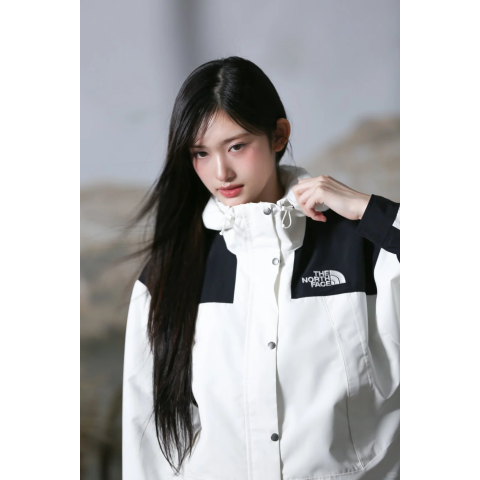 THE NORTH FACE × CDG DOME WIND JACKET CDG: The North Face North Dome Wind Jacket (Black) | DSMNY E-SHOP