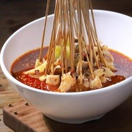 Wang Gang Spicy Bobo Chicken Seasoning Red Oil 180g
