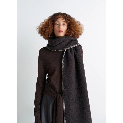 24S Lemaire Cocotte fluffy scarf 283.00