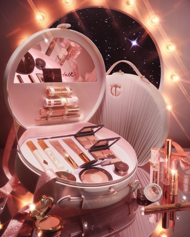 charlottetilbury_554860879_18535482844017777_3795476452979513235_n (1).jpg