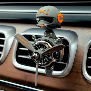 Future Warrior 旋转螺旋桨车载无香薰器 ABS