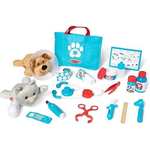 Melissa & Doug Pet Vet Play Set 24-Piece