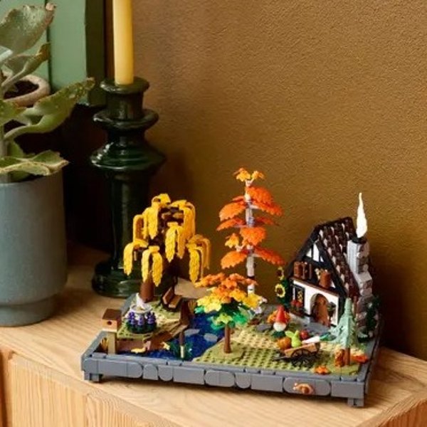 $119.99Coming Soon： LEGO ICONS 11372 Autumn Cottage Garden