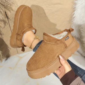 冬季女款雪地靴 圆头 防滑PU底