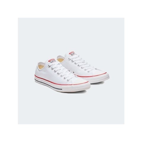  Chuck Taylor 低帮帆布鞋