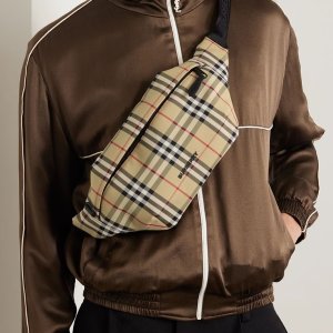 Burberry Checked 贝壳腰包