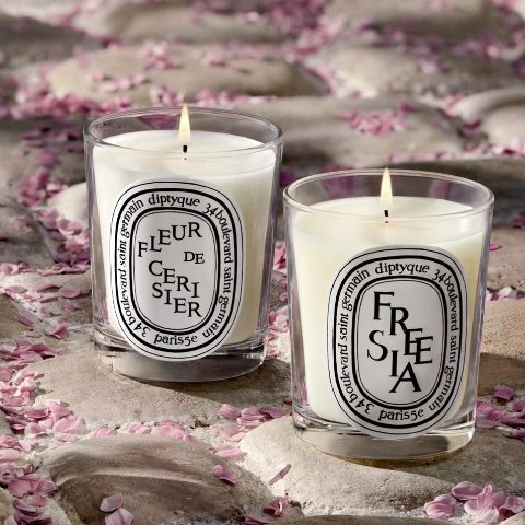 Freesia 香薰蜡烛 2.4盎司