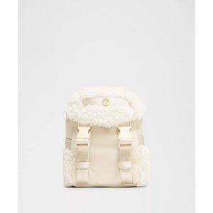 lululemon Wunderlust Nano 毛绒背包