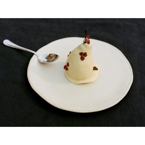 ZaraEmbossed Stoneware Dessert Plate