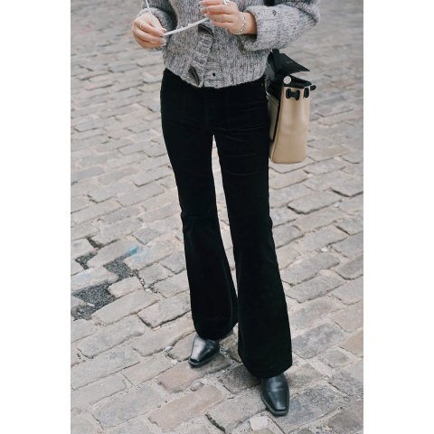 Cody 灯芯绒喇叭裤 黑色