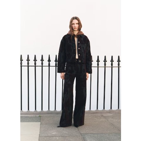 阔腿绒面牛仔裤