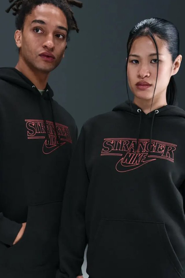 重磅联名来袭！耐克x《怪奇物语》终...