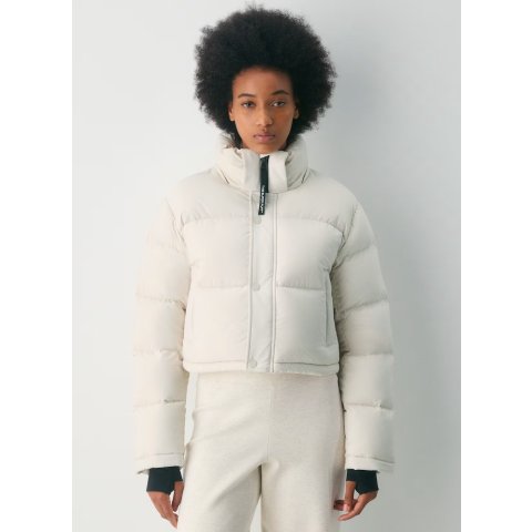 The Super Puff XtraShorty cliMATTE Short Jacket
