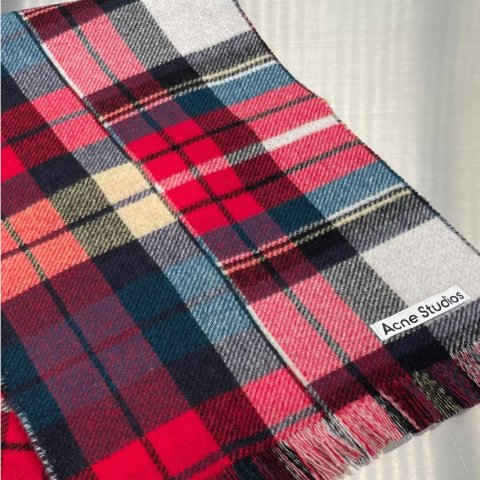 格纹羊毛围巾