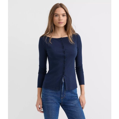 罗纹纽扣船领上衣