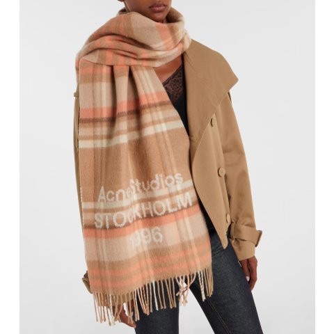 Venus 1996 Jacquard Wool Scarf