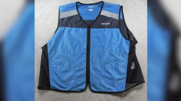 ⚠️太吓人了假扮亚马逊快递，上门就掏枪…...