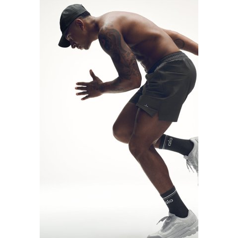 alo yoga5 Inch Traction Running Shorts