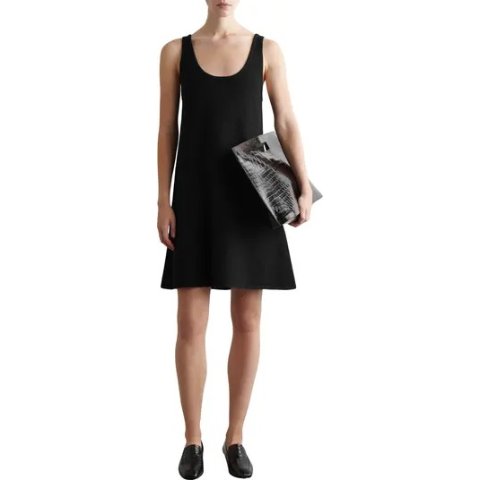 美利奴羊毛A字连衣裙