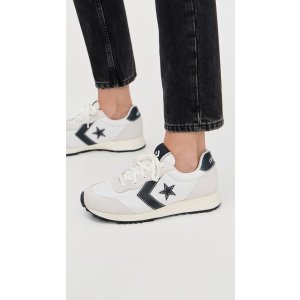 Converse Omega 休闲运动鞋