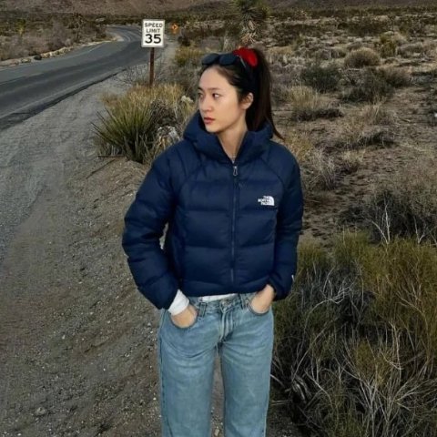 连帽加厚夹克 郑秀晶类似款