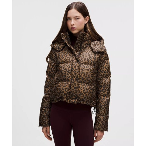 lululemonWunder Puff 短款豹纹羽绒服 