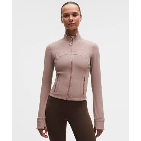 Define 短款夹克 Nulu面料