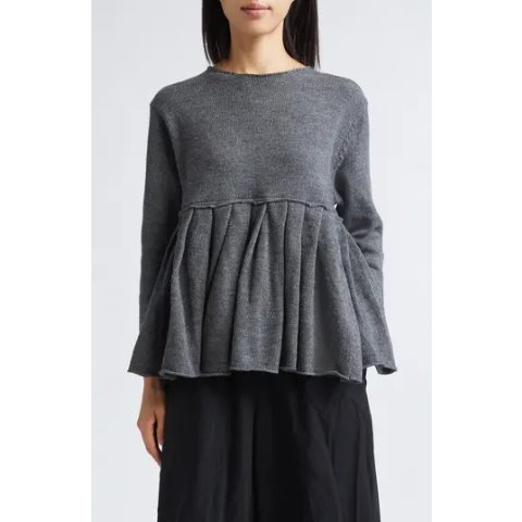 羊毛圆摆针织卫衣