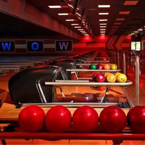 AMF Bowling 保龄球2小时兑换券，含租鞋