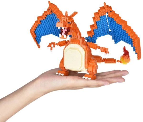 Nanoblock 喷火龙拼装套装 多色